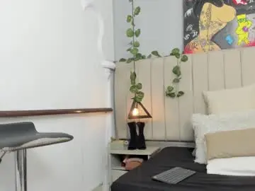 Reishell_ross  live sex cam