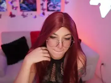 Rogueraveen  live sex cam