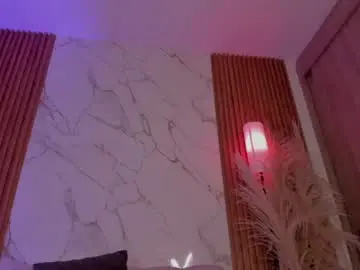 Sara_gwen  live sex cam