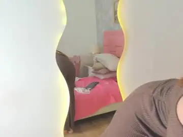 Selenamiel  live sex cam