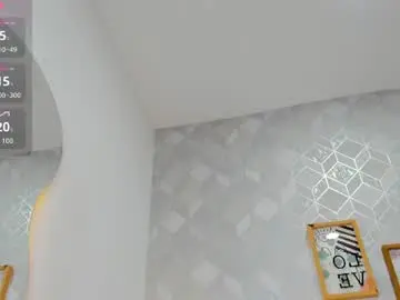 Selenamiel  live sex cam