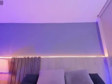 Atenea_clerk  live sex cam