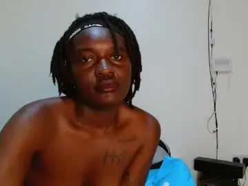 Broken_haloo  live sex cam