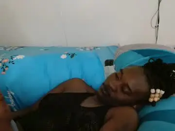Broken_haloo  live sex cam