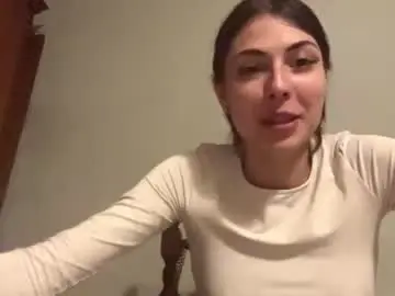 Christenetrueluck  live sex cam