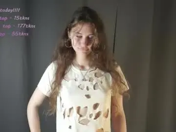 Cyndyvalerio  live sex cam