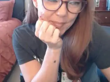 Darlingd77  live sex cam