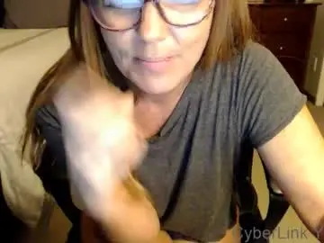 Darlingd77  live sex cam