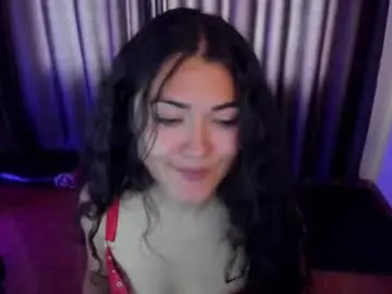 Freyarouge  live sex cam