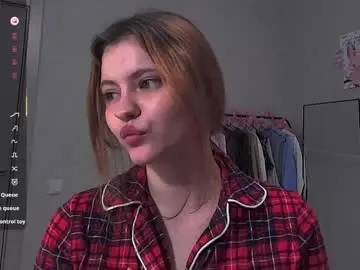 Lexiie_fox  live sex cam