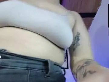 Nenaa_stg  live sex cam