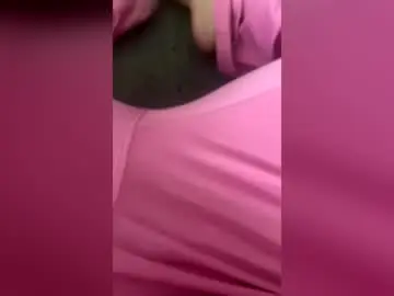 Nenebunch22  live sex cam