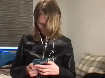 Redfoxofficial  live sex cam