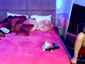 Roxyesinner  live sex cam