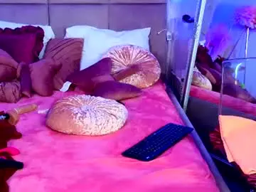 Roxyesinner  live sex cam