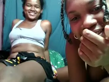 Scameli1910  live sex cam