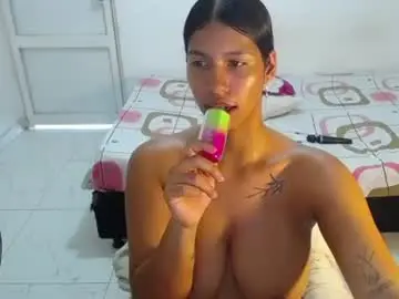 Tokihoney  live sex cam