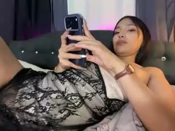 Yuriefoster  live sex cam