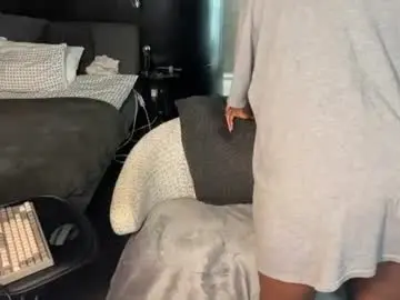 Alonayumm  live sex cam
