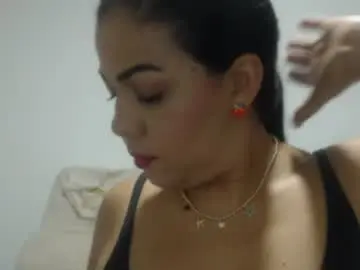 Ashley_love12  live sex cam