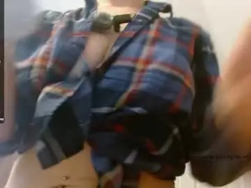 Autumnb712  live sex cam