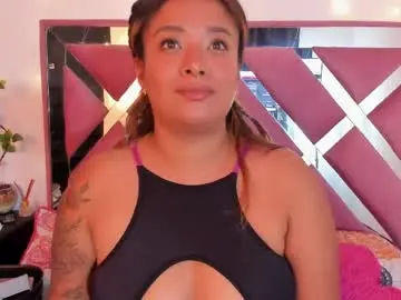 Bellalumi  live sex cam
