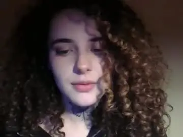 Curvyyus  live sex cam