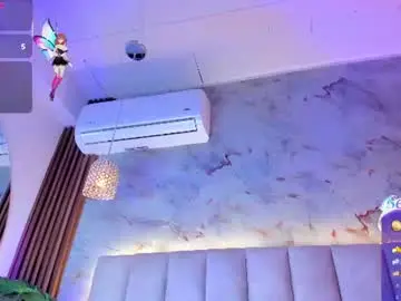 Doyeeon  live sex cam