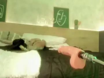 Karina_gomez_18  live sex cam