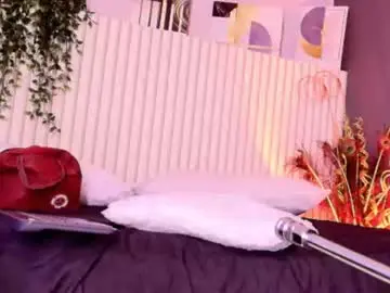 Karina_gomez_18  live sex cam