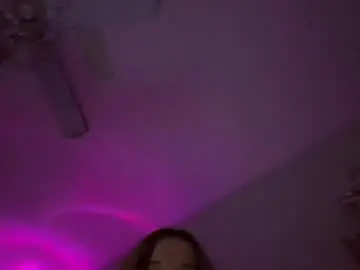Lilred0503  live sex cam