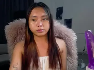 Lunapinay  live sex cam