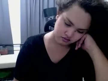 Lunapinay  live sex cam