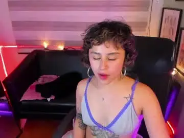 Lusiana__  live sex cam