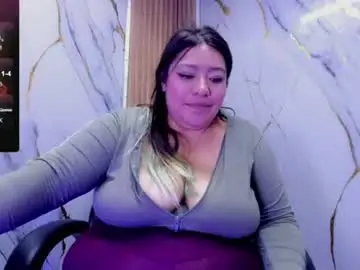 Naomy_hh  live sex cam