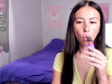 Queitsharm_  live sex cam