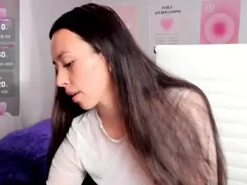 Queitsharm_  live sex cam