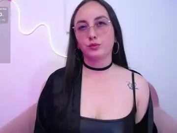 Selene_swee  live sex cam