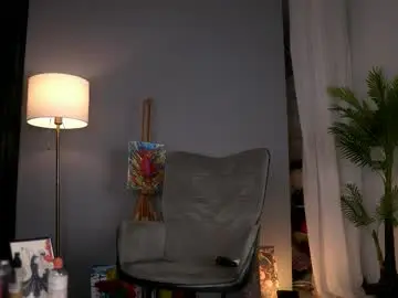 Serenagrant  live sex cam