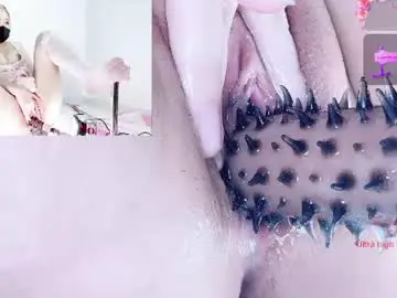 Taste_my_strawberry  live sex cam