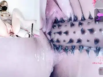 Taste_my_strawberry  live sex cam