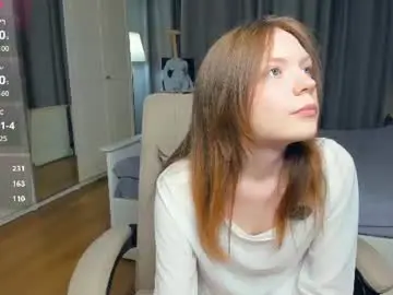 Cuty_petite  live sex cam