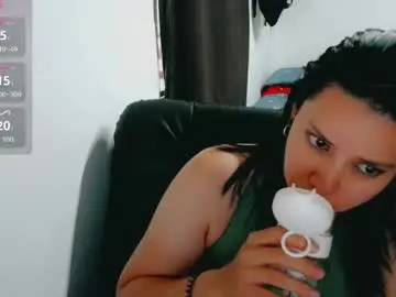 Dani_jocelyn  live sex cam