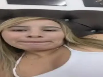 Emma_monnroe  live sex cam