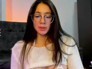 Emma_sandovaal  live sex cam