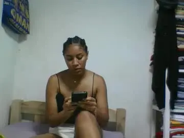 Haryiella  live sex cam