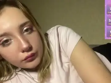 Kathrinekiening  live sex cam