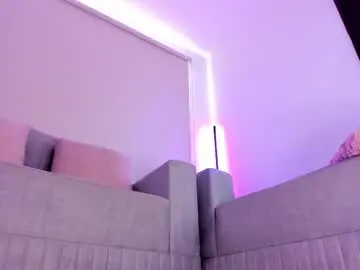 Lilily_lv  live sex cam