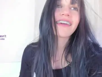 Lilily_lv  live sex cam
