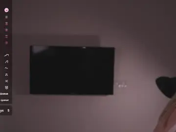 Lovelyspacee  live sex cam